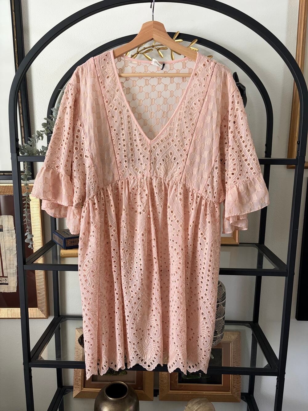Anthropologie Akemi + Kin Brooke Eyelet Babydoll Dress Pink Boho Size 4